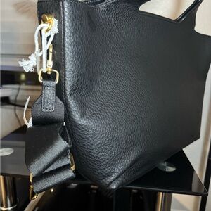 Black Leather Tote Bag with Wide Strap
